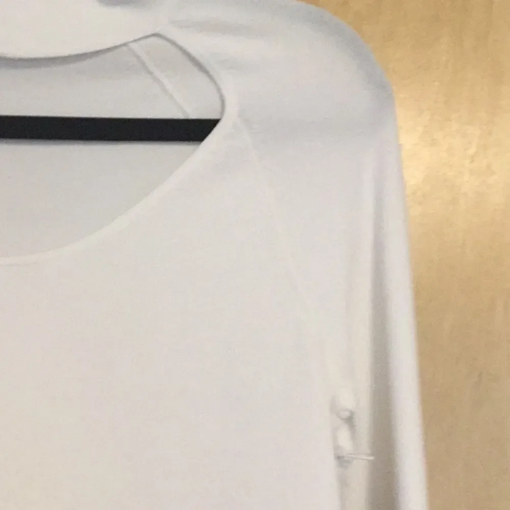 Frame Denim Scoop Cutout Long Sleeve Tee - Picture 3 of 8